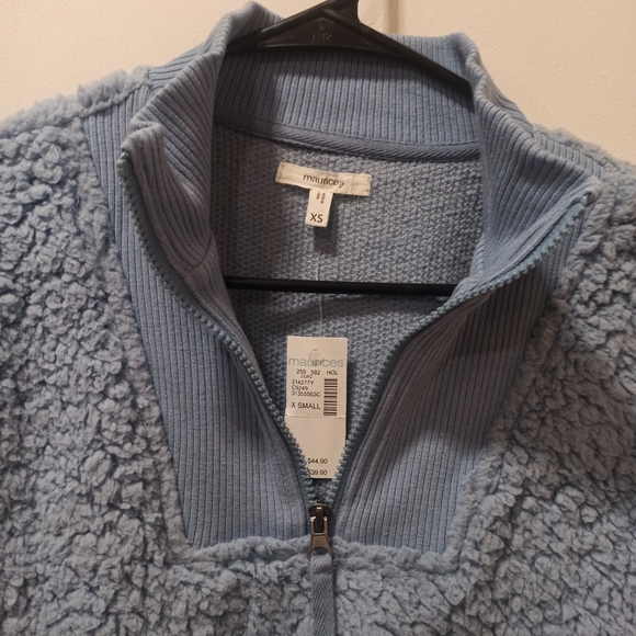 NWT Maurices women's Teddy Sherpa Sweatshirt. Size small - Picture 4 of 15
